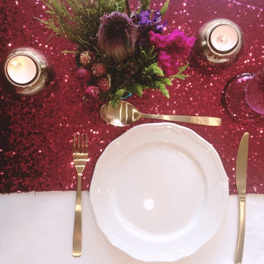 TABLERUNNER - SEQUIN RED