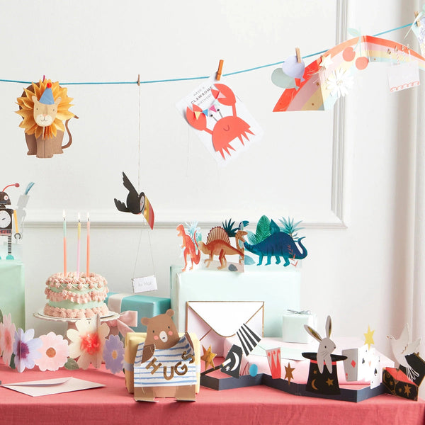 GREETING CARD - DINOSAUR CONCERTINA