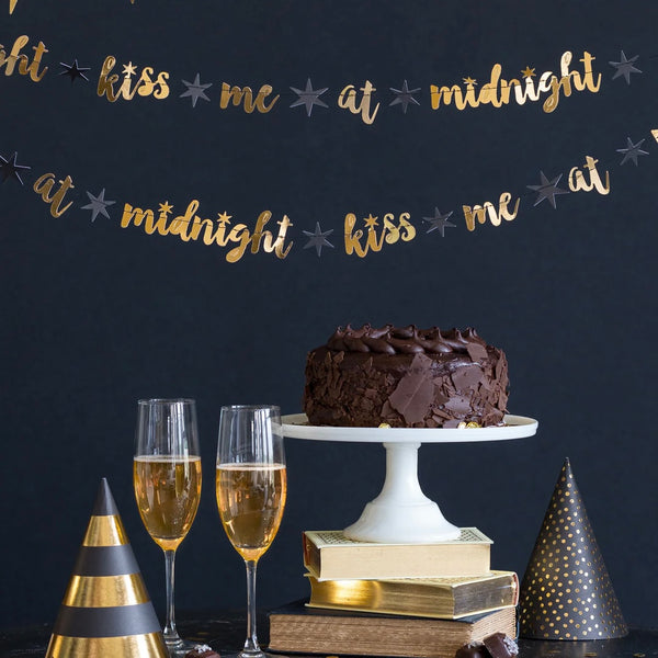 BANNER - NEW YEAR’S EVE KISS ME AT MIDNIGHT