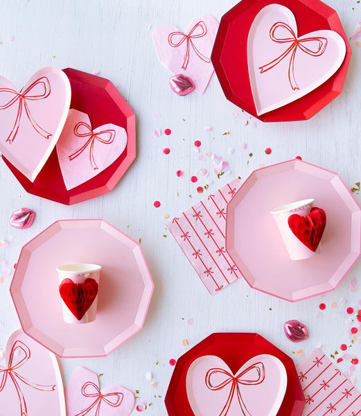 CUPS - VALENTINES MERI MERI HONEYCOMB HEART CUPS