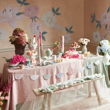 CUPS - FLORAL LACE ENGLISH GARDEN