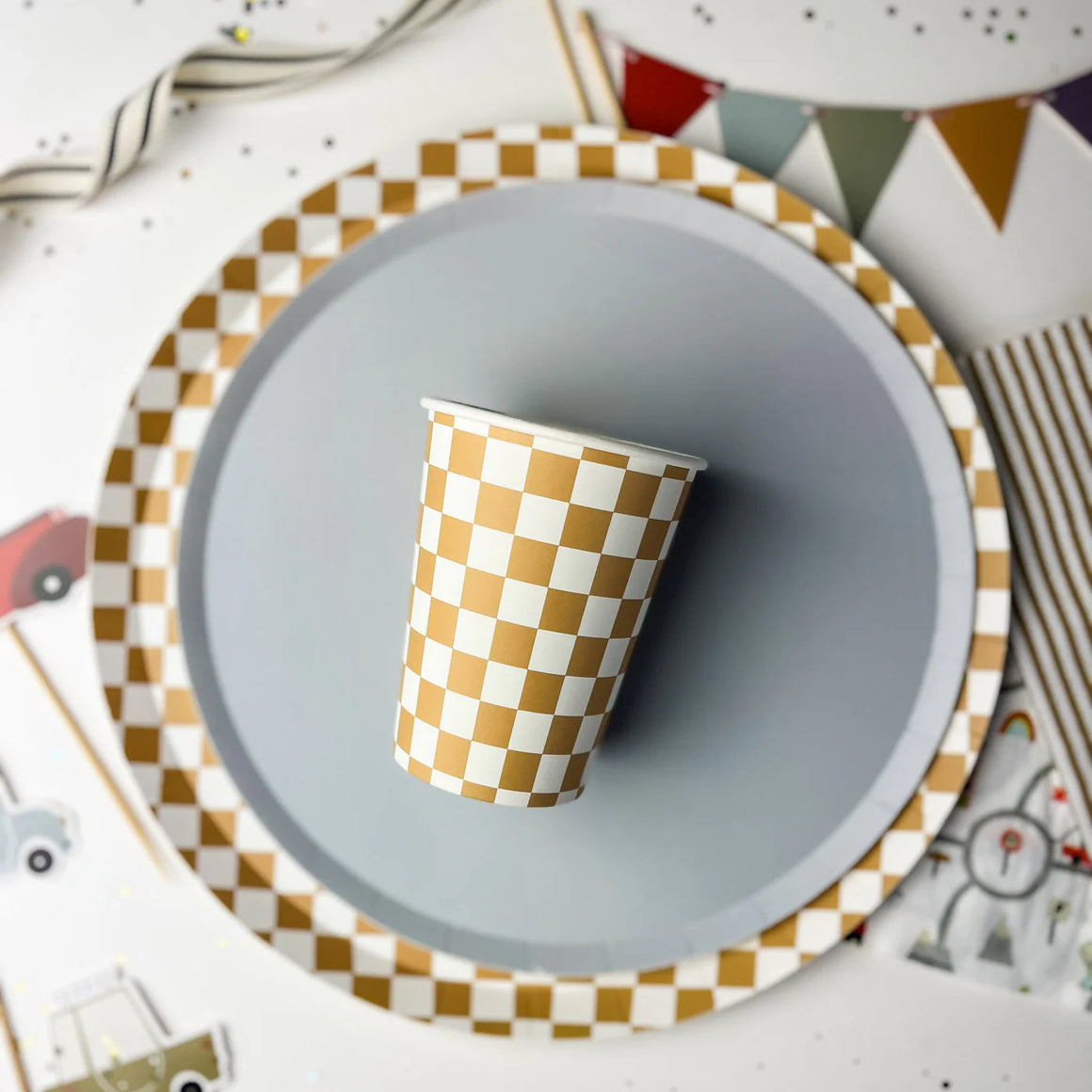 CUPS - BROWN CARAMEL CHECKERED