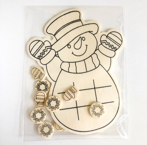 HOLIDAY CRAFTS - COLOUR YOUR OWN WOODEN SNOWMAN TIC TAC TOE GAME