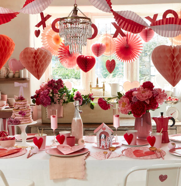 CUPS - VALENTINES MERI MERI HONEYCOMB HEART CUPS