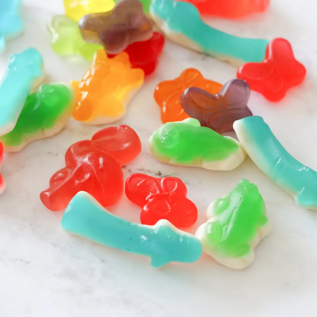 CONFECTIONS - C’EST BONBON COLOURFUL ANIMAL GUMMIES MIX