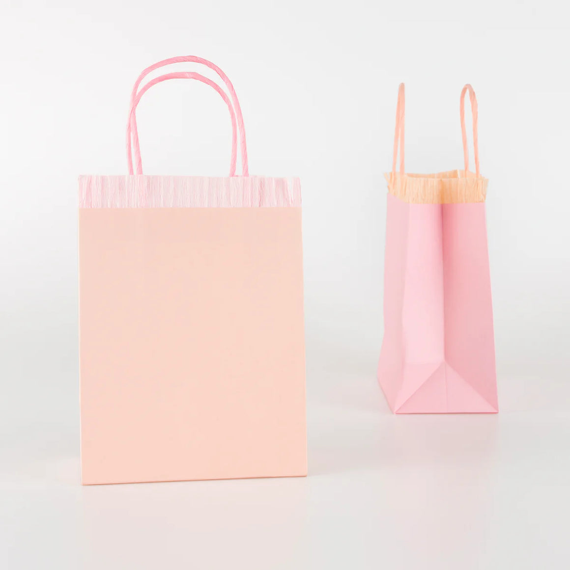 GIFT BAGS - PINK WITH FRINGE 8 PACK