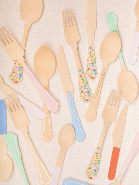 WOODEN CUTLERY SET - ORNATE ELEGANT GOLD (for 8)