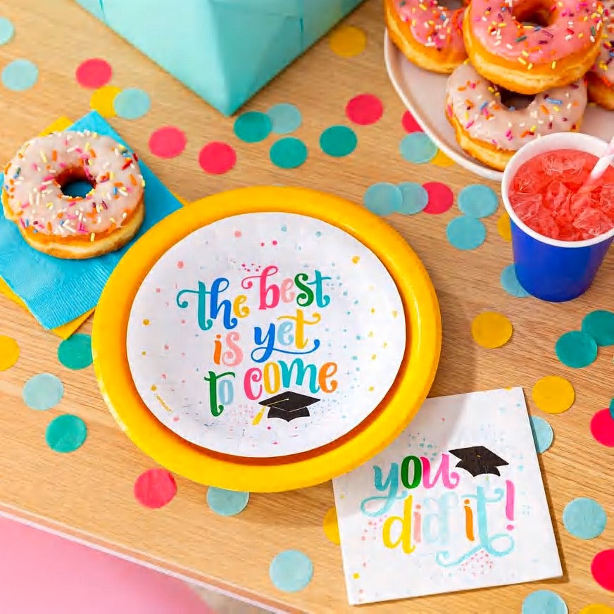 PLATES - SMALL THE BEST IS YET TO COME GRAD (Pack of 40)