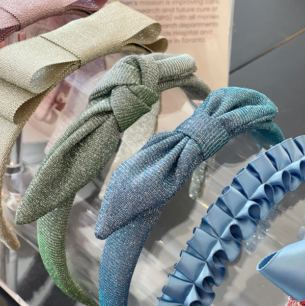 WE LOVE YOU CONNIE 
FOUNDATION LUXURY HEADBANDS - BOW FRIENDS SPARKLY BOW (includes Donation)