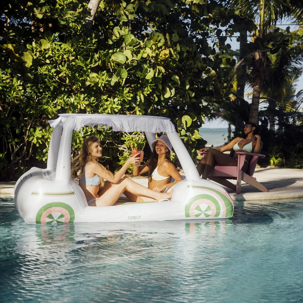 LUXE RIDE-ON FLOAT - FUNBOY GOLF CART