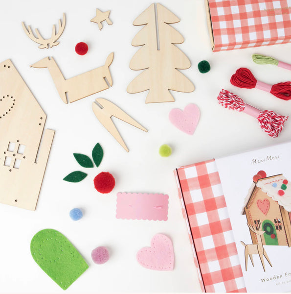 CRAFT KIT - GINGERBREAD EMBROIDERY KIT