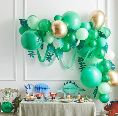 BALLOON GARLAND - LEAFY GREEN MERI MERI