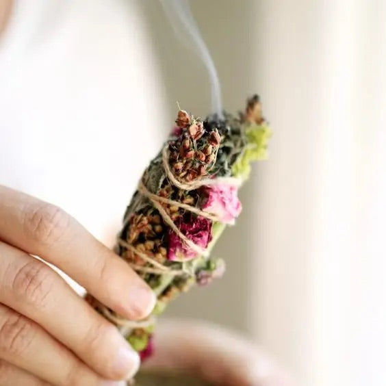 SMUDGE STICKS - FLORAL + WHITE SAGE
