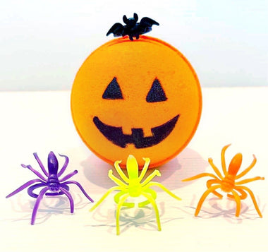 ARTISAN BATH BOMBS - SURPRISE PUMPKIN SPICE