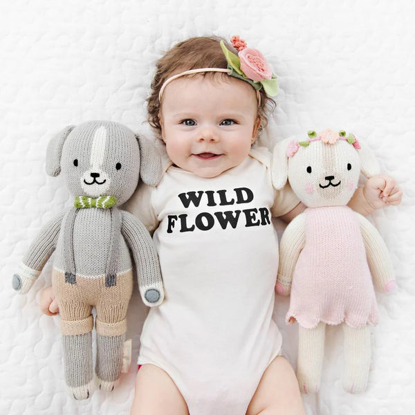 CUDDLE KIND DOLLS CHARLOTTE THE DOG GIVES 10