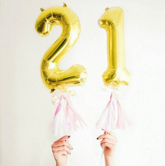 BALLOON ACCESSORIES - CUP & STICK