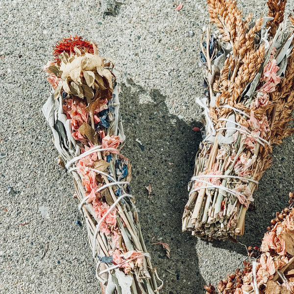 SMUDGE STICKS - FLORAL + WHITE SAGE
