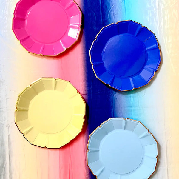 PLATES XL DINNER - PINK FUCHSIA SCALLOPED