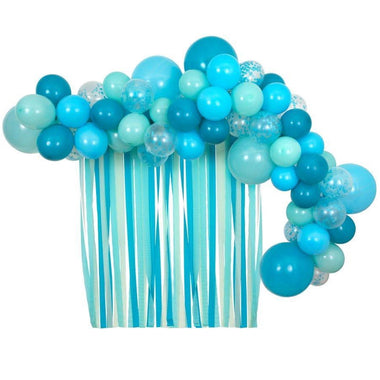 BALLOON GARLAND + STREAMERS - BLUE BACKDROP KIT MERI MERI