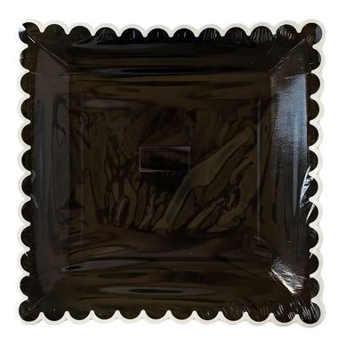 PLATES LARGE - BLACK + WHITE SCALLOP