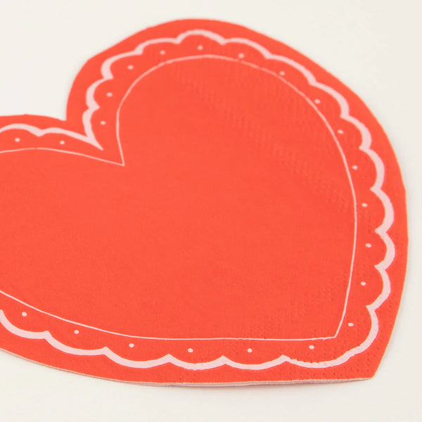 NAPKINS SMALL - VALENTINES LACY HEART MERI MERI